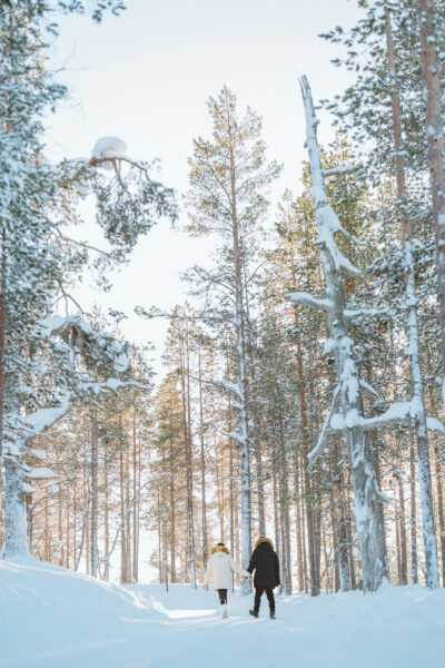 Lapland photographer engagement shoot Saariselka 2