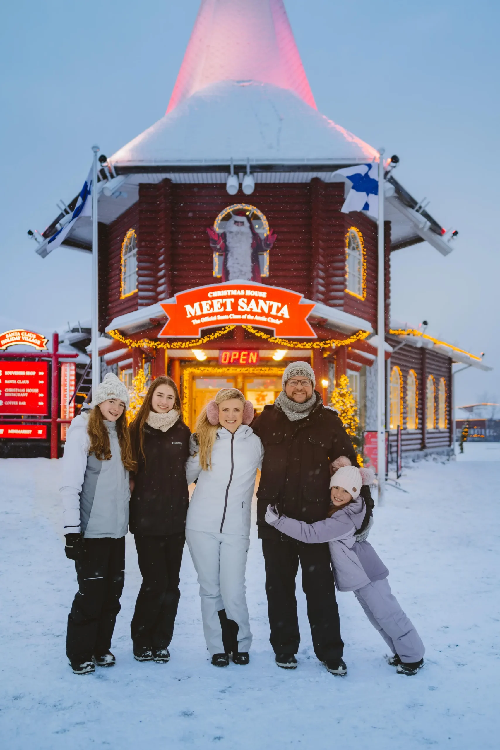Lapland family photoshoot Rovaniemi 40 scaled
