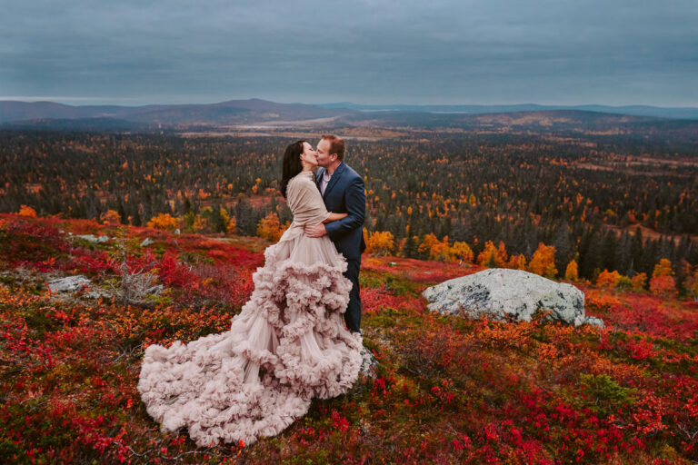 couple proposal in Finnish Lapland during autumn foliage